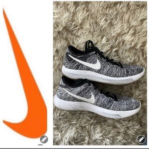 Nike Lunarepic Flyknit Running Shoes